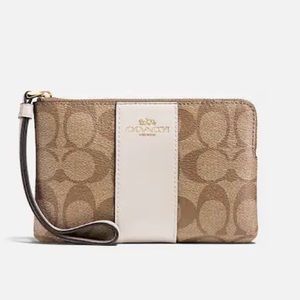 Coach Wristlet in Signature Canvas